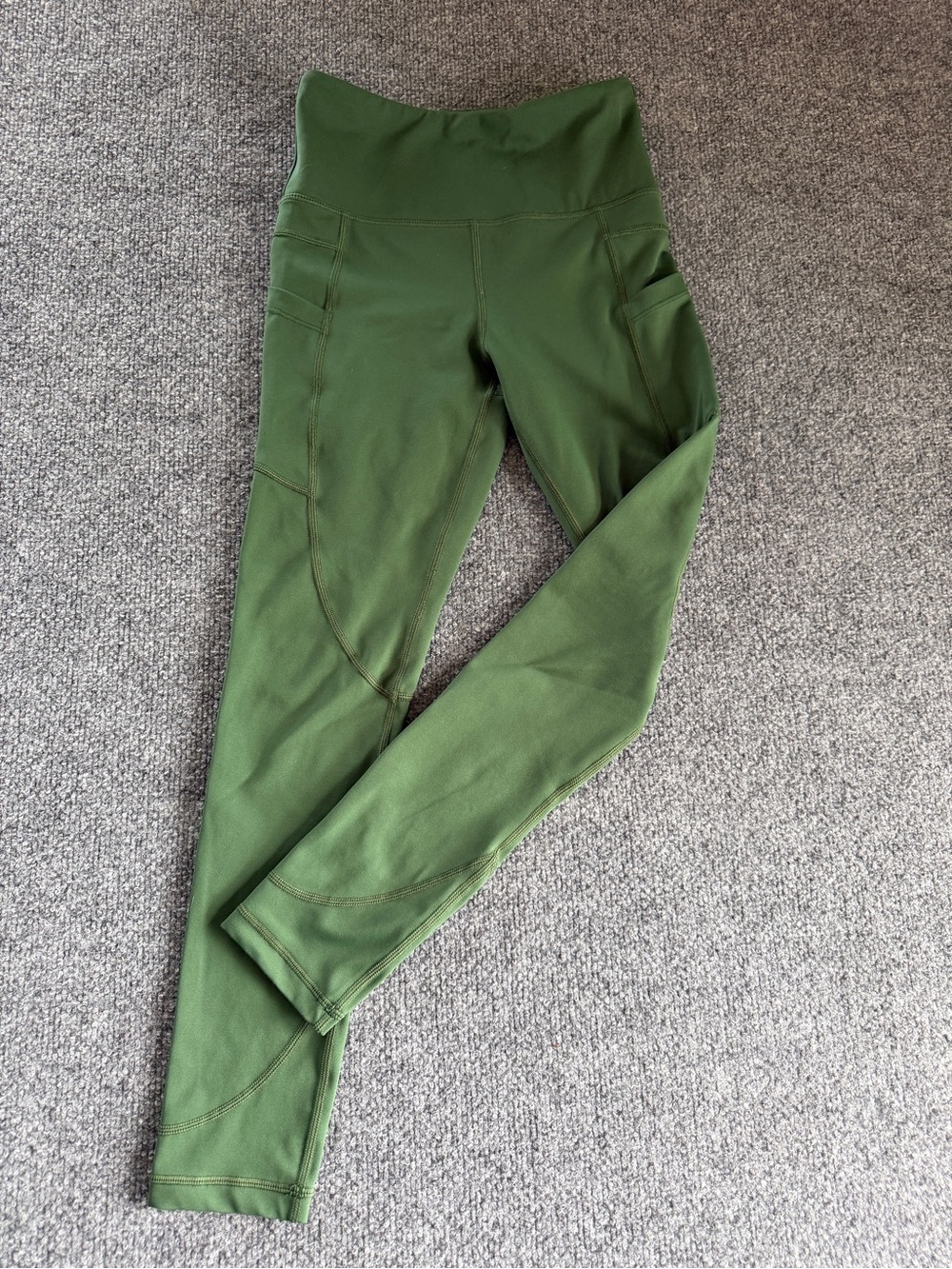 Green ZYIA High-Waist Leggings with Side Pockets Women’s Size 2 Sporty Athletic